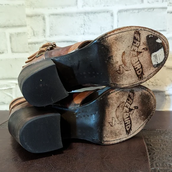 FreeBird RARE Peru Leather Ankle Bootie size 6 - Picture 7 of 15